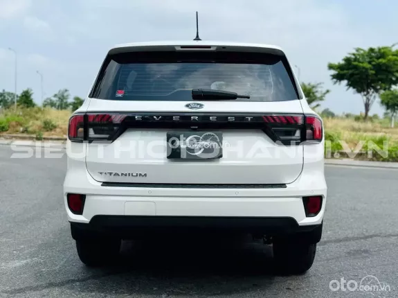 Ford Everest Titanium 2.0 AT 4x2 2023 - Xe zin nguyên bản theo hãng