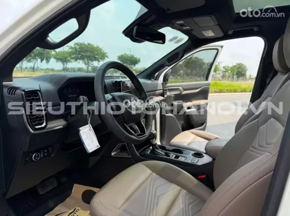 Ford Everest Titanium 2.0 AT 4x2 2023 - Xe zin nguyên bản theo hãng
