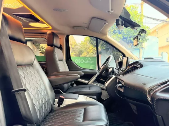 Ford Tourneo Titanium 2020 - FORD TOURNEO LIMOUSINE 2020 TRANG BỊ GÓI CAO CẤP NHẤT
