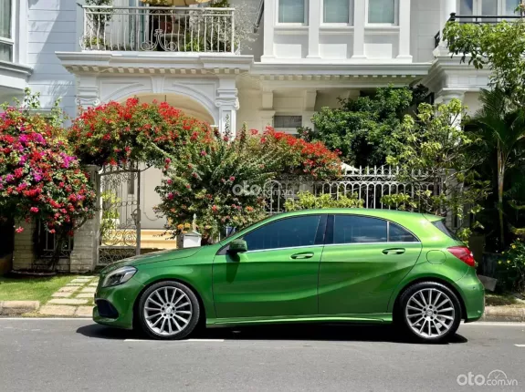 Mercedes-Benz A250 AMG 2017 - Xe Sang - thể thao - nguyên zin