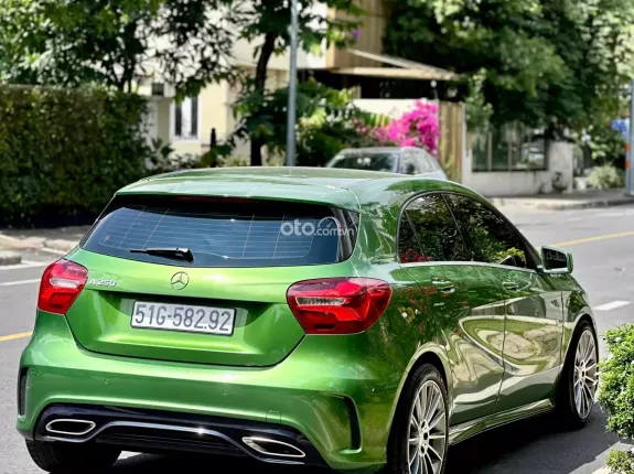 Mercedes-Benz A250 AMG 2017 - Xe Sang - thể thao - nguyên zin