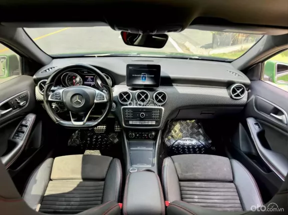 Mercedes-Benz A250 AMG 2017 - Xe Sang - thể thao - nguyên zin