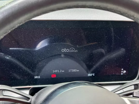 Mercedes-Benz GLC 200 4Matic 2023 - Tiết kiệm ngay 600tr, bank 70%