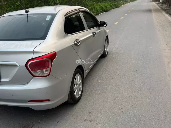 Hyundai Grand i10 Sedan 1.2 MT 2015 - Bản đủ nhập khẩu. Xe đại chất, không lỗi, keo chỉ zin tuyệt đối. Nội ngoại thất