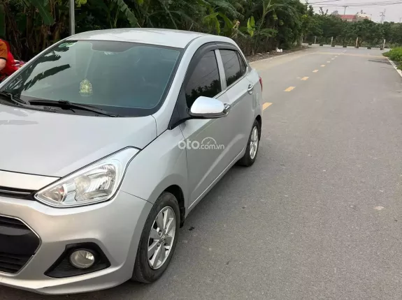 Hyundai Grand i10 Sedan 1.2 MT 2015 - Bản đủ nhập khẩu. Xe đại chất, không lỗi, keo chỉ zin tuyệt đối. Nội ngoại thất
