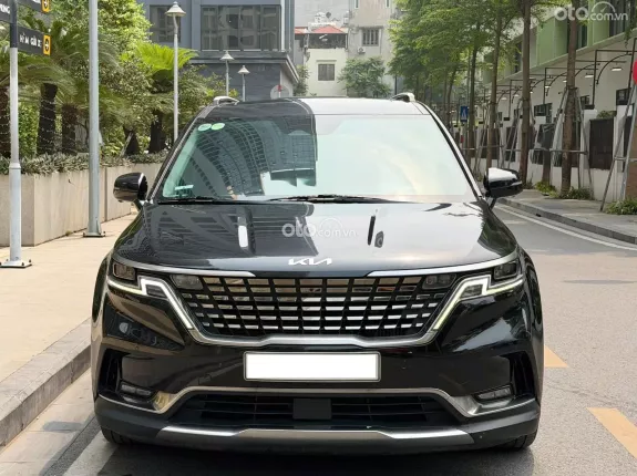 Kia Carnival 2.2D Signature 2022 - Kia Carnival 2.2D Signatuare 2022