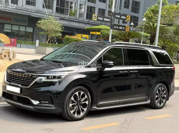 Kia Carnival 2.2D Signature 2022 - Kia Carnival 2.2D Signatuare 2022