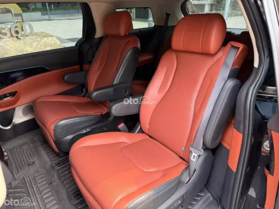 Kia Carnival 2.2D Signature 2022 - Kia Carnival 2.2D Signatuare 2022