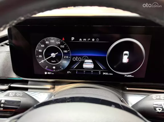 Kia Carnival 2.2D Signature 2022 - Kia Carnival 2.2D Signatuare 2022