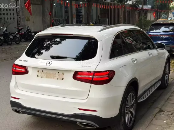 Mercedes-Benz GLC 300 4Matic 2017 - GLC300 2017