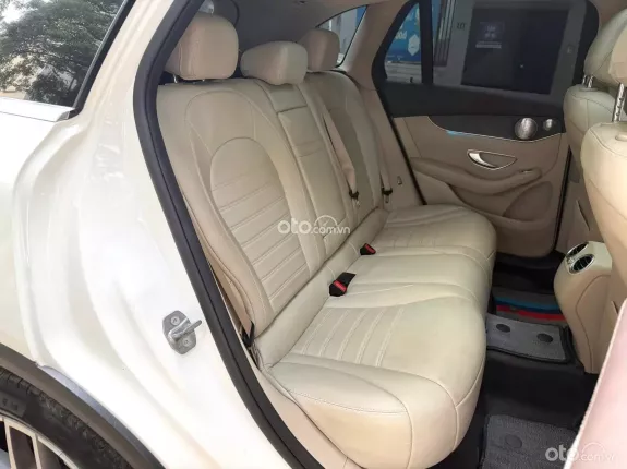Mercedes-Benz GLC 300 4Matic 2017 - GLC300 2017