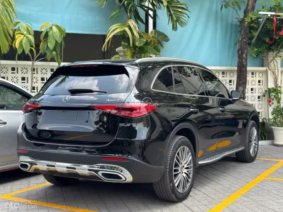 Mercedes-Benz GLC 200 4Matic 2023 - GLC200 4Matic 2024