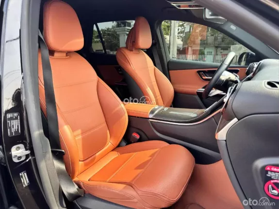 Mercedes-Benz GLC 200 2023 - BAO ĐẬU BANK 70-90% (Ib Zalo tư vấn trực tiếp 24/7)