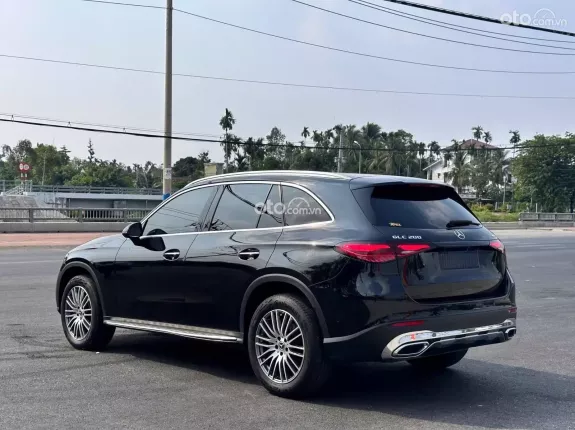 Mercedes-Benz GLC 200 2023 - BAO ĐẬU BANK 70-90% (Ib Zalo tư vấn trực tiếp 24/7)
