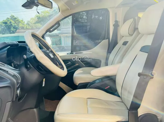 Ford Tourneo Titanium 2021 - FORD TOURNEO LIMOUSINE 2021 TRANG BỊ GÓI CAO CẤP NHẤT