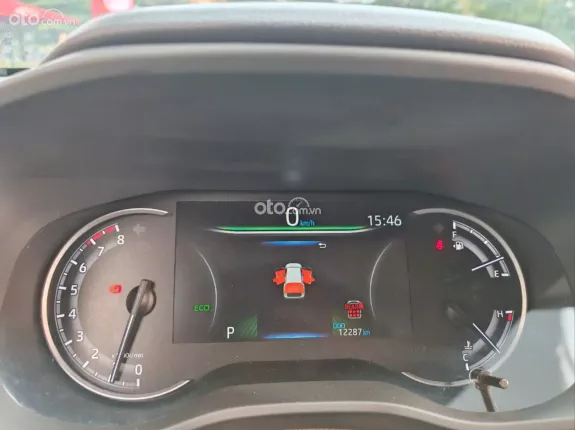 Toyota Innova Cross Xăng 2025 - Xe cá nhân, giá cực tốt