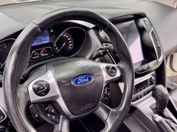 Ford Focus S 2.0AT 2014 - Xe màu trắng cực đẹp