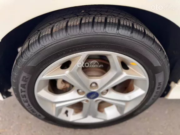 Ford Focus S 2.0AT 2014 - Xe màu trắng cực đẹp