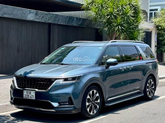 Kia Carnival 2.2D Premium 2022 - MPV 7 chỗ rộng rãi giá cực tốt