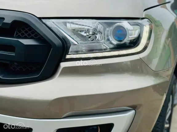 Ford Everest 2.0L ST5 10AT 4x4 Titanium 2019 - FORD EVEREST TITANIUM BI-TURBO 2018 4x4_1 chủ đi rất kỹ