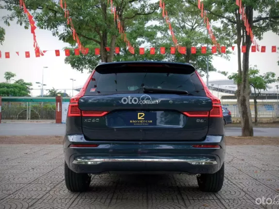 Volvo XC60 B6 Ultimate Bright 2023 - Động cơ mới Hybrid - Bản Đủ