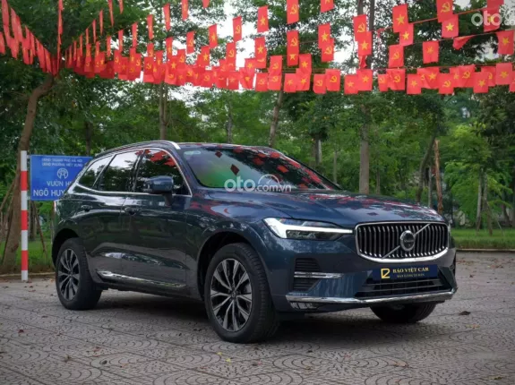 Volvo XC60 B6 Ultimate Bright 2023 - Động cơ mới Hybrid - Bản Đủ