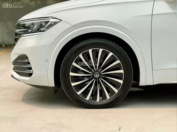 Volkswagen Viloran Luxury 2024 - Volkswagen Viloran Luxury 2024