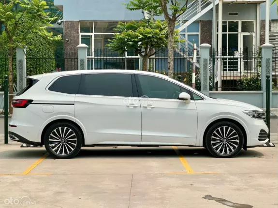 Volkswagen Viloran Luxury 2024 - Volkswagen Viloran Luxury 2024