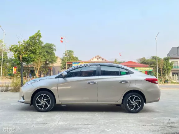 Toyota Vios 1.5E MT 2021 - 1 chủ duy nhất, không taxi, đã lên Full đồ, Cam 360