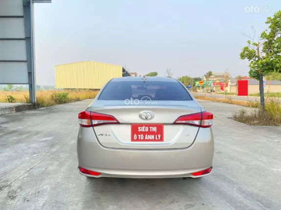 Toyota Vios 1.5E MT 2021 - 1 chủ duy nhất, không taxi, đã lên Full đồ, Cam 360