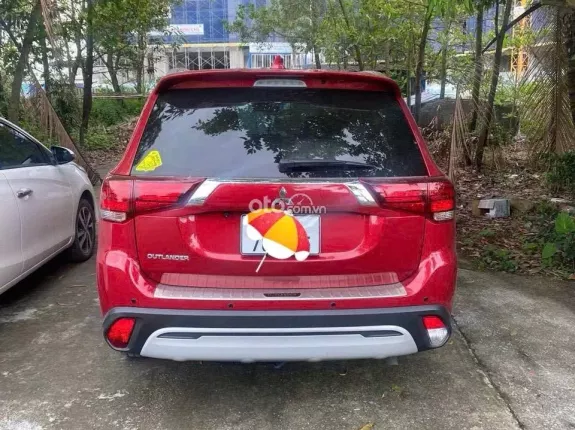 Mitsubishi Outlander 2.0 CVT 2021 - Gia đình xin được trào bán chiếc xe