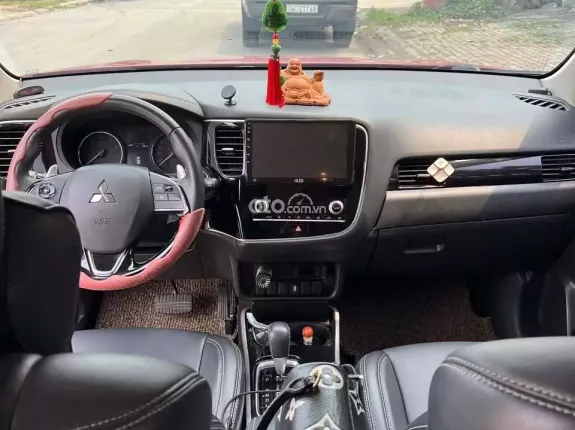 Mitsubishi Outlander 2.0 CVT 2021 - Gia đình xin được trào bán chiếc xe