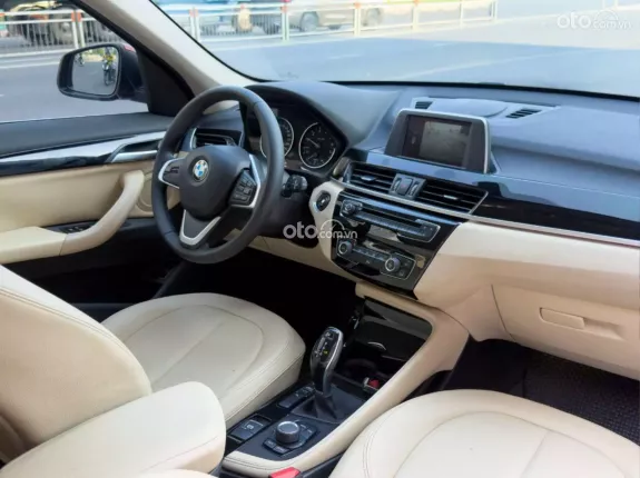 BMW X1 sDrive18i 2018 - BMW X1 model 2019 siêu lướt cực đẹp