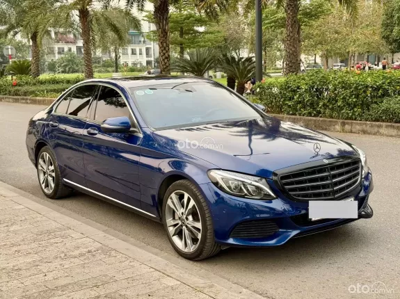 Mercedes-Benz C250 Exclusive 2017 - C250 Exclusive 2017 xanh nội thất đen siêu đẹp