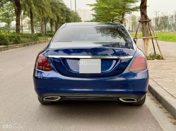 Mercedes-Benz C250 Exclusive 2017 - C250 Exclusive 2017 xanh nội thất đen siêu đẹp