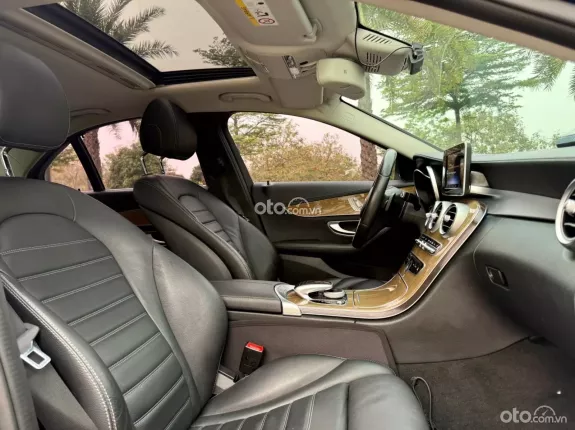 Mercedes-Benz C250 Exclusive 2017 - C250 Exclusive 2017 xanh nội thất đen siêu đẹp