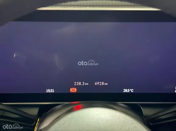 Mercedes-Benz GLC 300 4Matic V1 2024 - Xe đăng ký tháng 8/2025