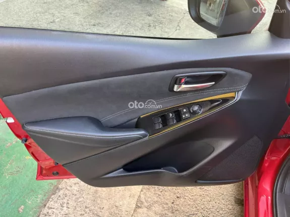 Mazda 2 2021 - BẢO HÀNH LÊN ĐẾN 6 THÁNG HOẶC 10.000 KM