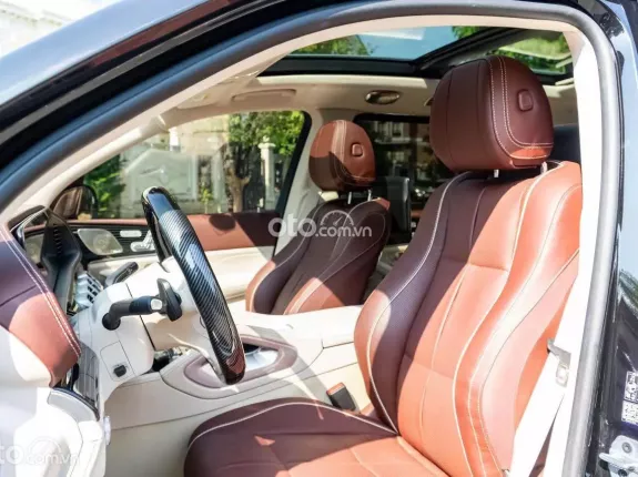 Mercedes-Benz GLS 450 4Matic 2022 - Xe nội thất nâu phối kem, liên hệ em xem xe