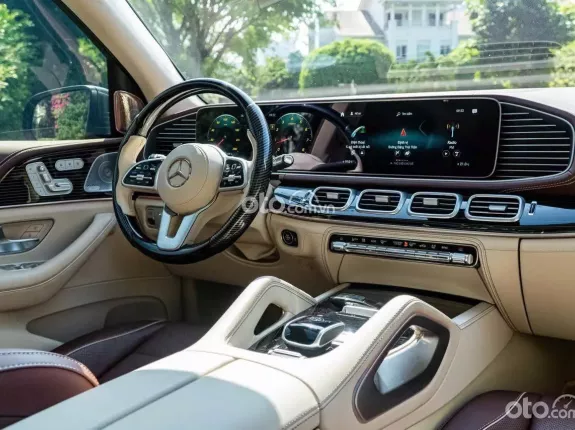 Mercedes-Benz GLS 450 4Matic 2022 - Xe nội thất nâu phối kem, liên hệ em xem xe