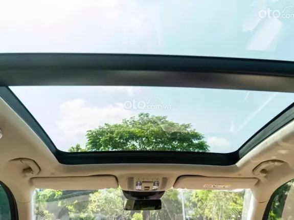 Mercedes-Benz GLS 450 4Matic 2022 - Xe nội thất nâu phối kem, liên hệ em xem xe
