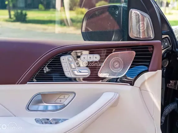 Mercedes-Benz GLS 450 4Matic 2022 - Xe nội thất nâu phối kem, liên hệ em xem xe