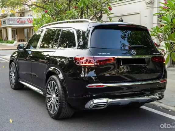 Mercedes-Benz GLS 450 4Matic 2022 - Xe nội thất nâu phối kem, liên hệ em xem xe
