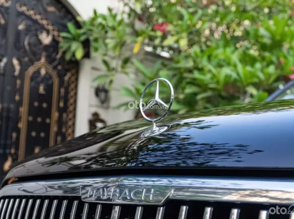Mercedes-Benz GLS 450 4Matic 2022 - Xe nội thất nâu phối kem, liên hệ em xem xe