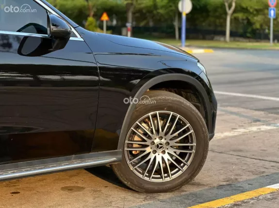 Mercedes-Benz GLC 200 4Matic 2023 - Xe đăng ký 2024