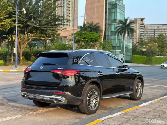 Mercedes-Benz GLC 200 4Matic 2023 - Xe đăng ký 2024