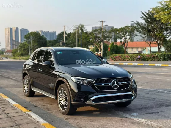 Mercedes-Benz GLC 200 4Matic 2023 - Xe đăng ký 2024