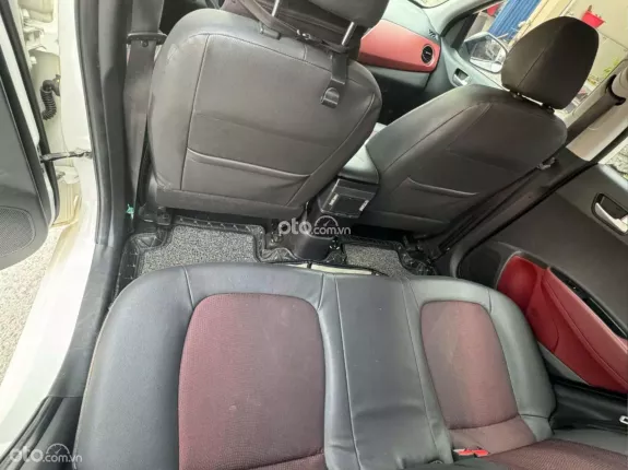 Hyundai Grand i10 Hatchback 1.2 AT 2021 - Xe cực đep 1 chủ