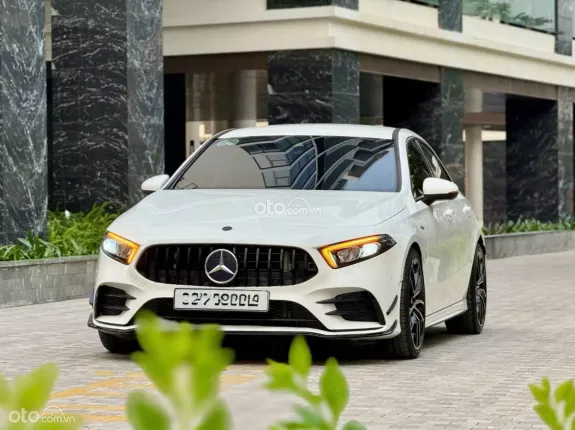 Mercedes-Benz A35 4MATIC 2020 - Nội thất đen sang trọng, giá tốt liên hệ em