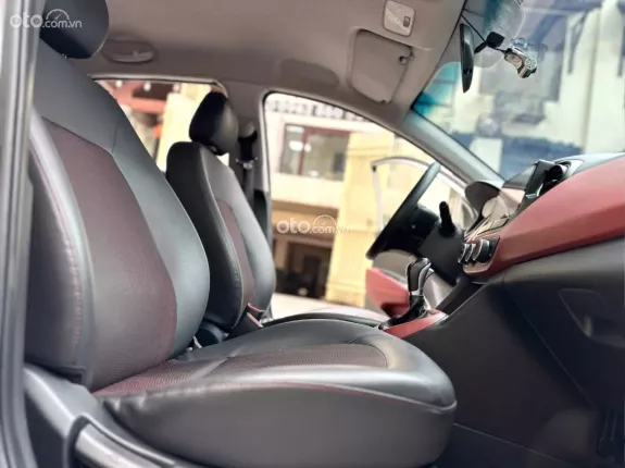 Hyundai Grand i10 Hatchback 1.2 AT 2018 - Nhỏ Gọn